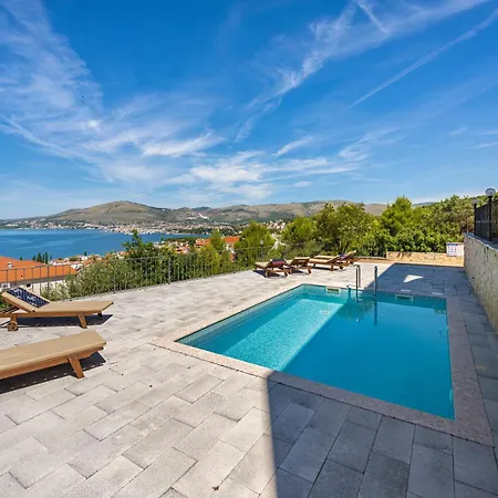 Ciovo Breeze Daire Trogir